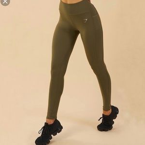 Gymshark Aspire Leggings (Green/XS)